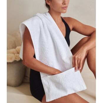 Robes / Towels Thumbnail